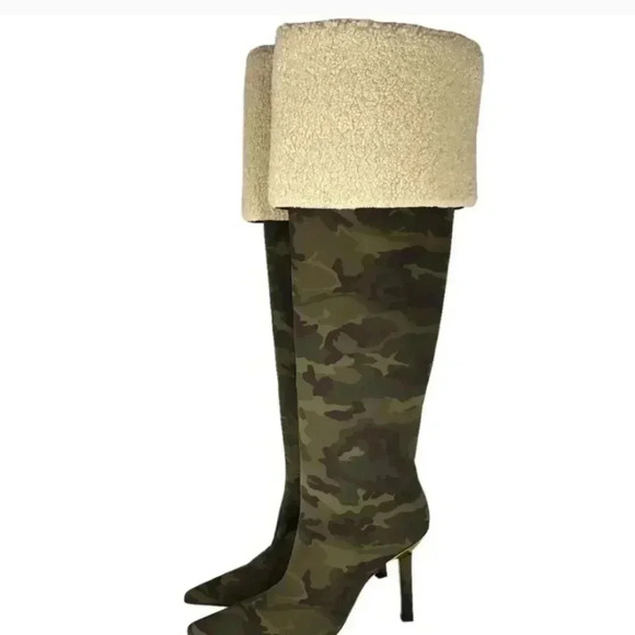 Good American Tall Boots Scuba Material Shearling Heeled Kick Stand Camo Green 7 - Picture 1 of 7